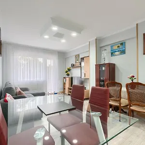 Apartamento Vivienda Turistica Centrica Y Con Estilo En El Encantador Barrio La Cruz, Bilbao
